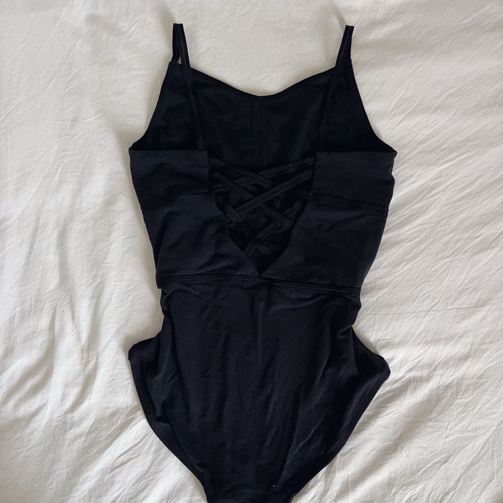 Lululemon Ivivva Cross Back Black Ballet Leotard RARE/NO LONGER SOLD